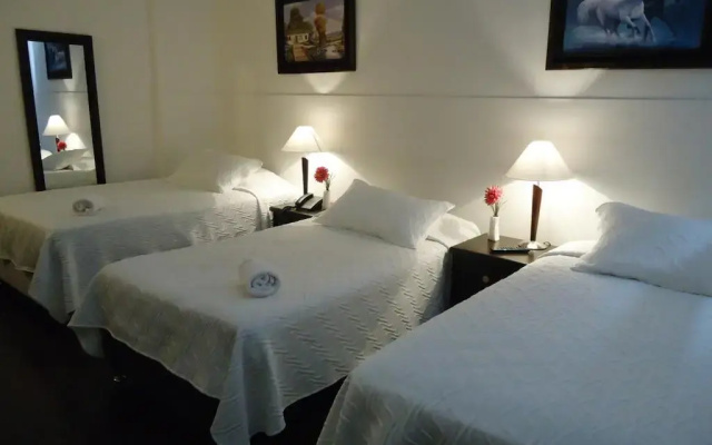 Hotel Estadio 63C