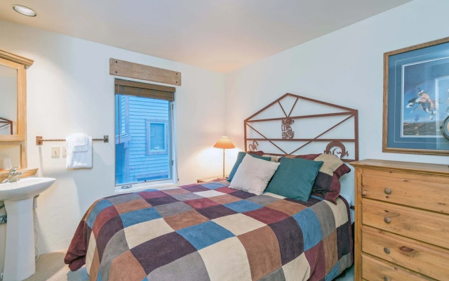 Double Diamond 23 2 Bedroom Condo