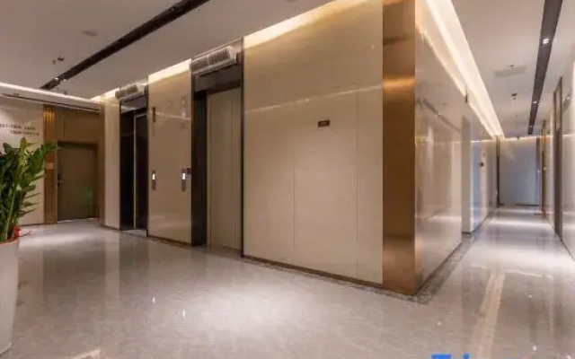 Xipa Executive Apartment (Shenzhen Futian Convention and Exhibition Center)