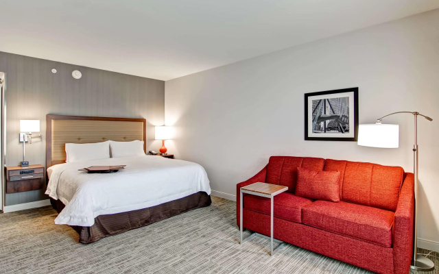 Hampton Inn & Suites Detroit/Troy