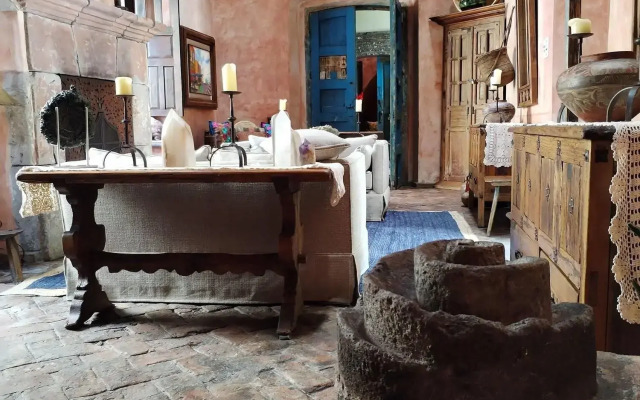 Hacienda Las Amantes
