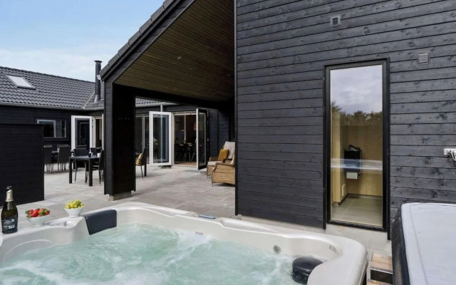 5 Star Holiday Home in Lokken
