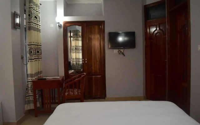 Venice Hotel