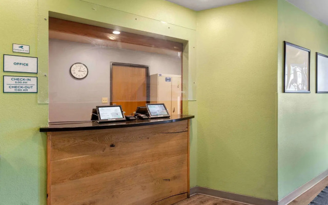 Extended Stay America Select Suites Phoenix West