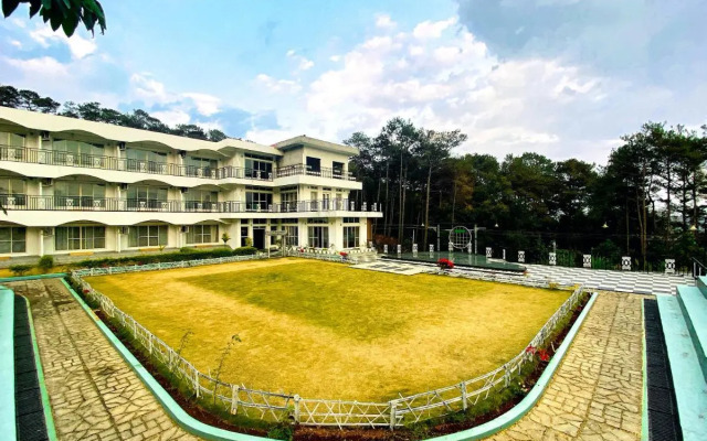 La Nicholas - Lake View ( By Summit Hotels)