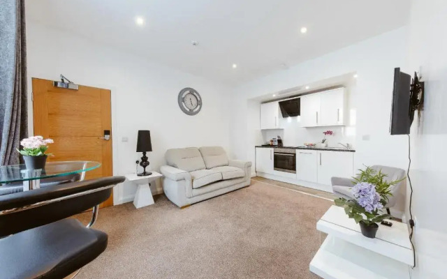 Central and Modern One Bedroom Flat 201