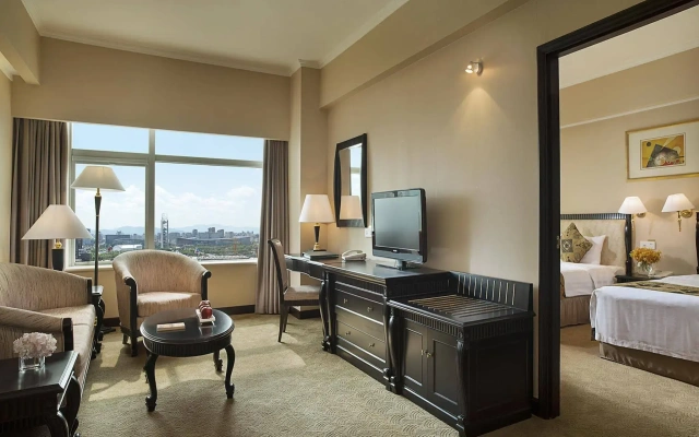 Celebrity International Grand Hotel