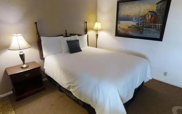 DeLano Motel