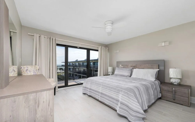 Ocean House 311 by Distinctive Beach Rentals