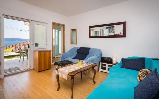 Spacious apt w Magnificent sea View & big Terrace