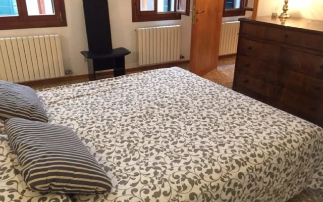 Grimaldi Apartments - Daisy