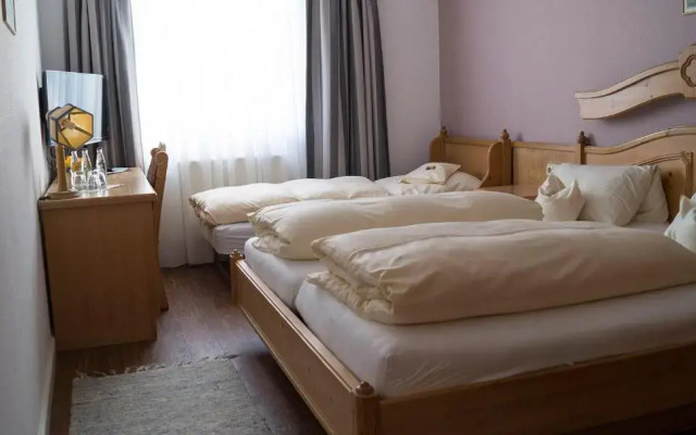 Hotel Schweizer Haus