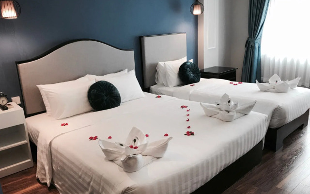 Hanoi La Castela Hotel