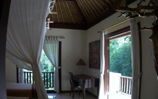 Villa Purnamasari