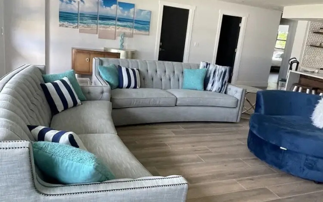 210 Redfish house