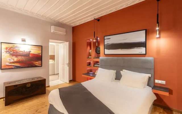 Camara Suites