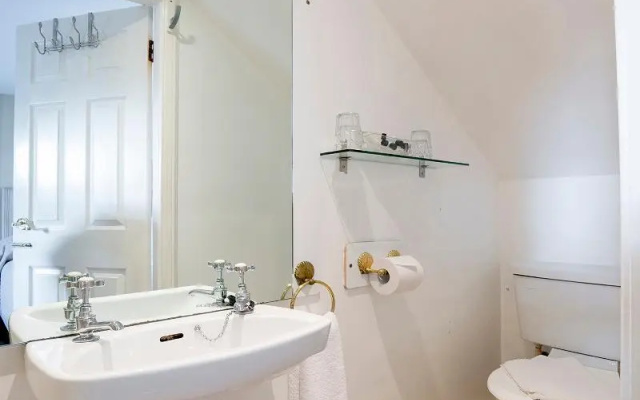 Arden Guest House, Craigmillar Castle Edinburgh