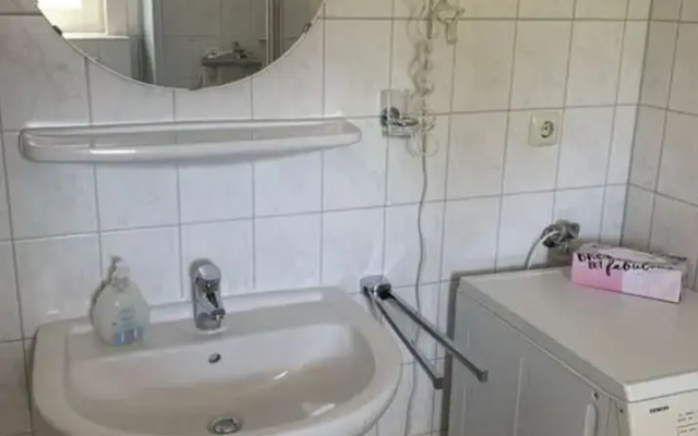 Inviting Apartment Near Beach