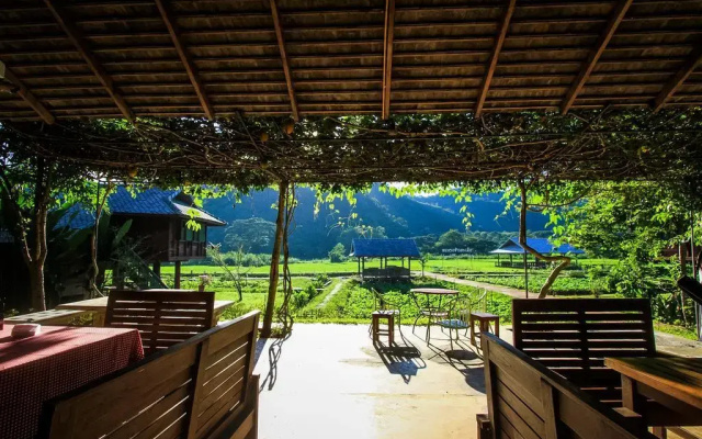 Lhongkhao Samoeng By Chi Villa