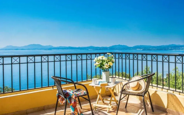 Villa Theaya