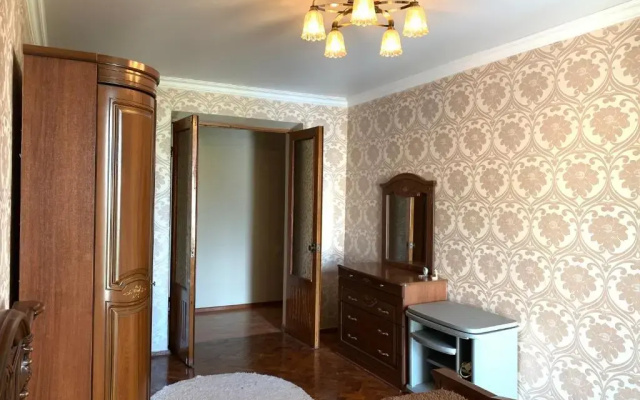 Сдаётся 3х-комнатная квартира в г. Гагра