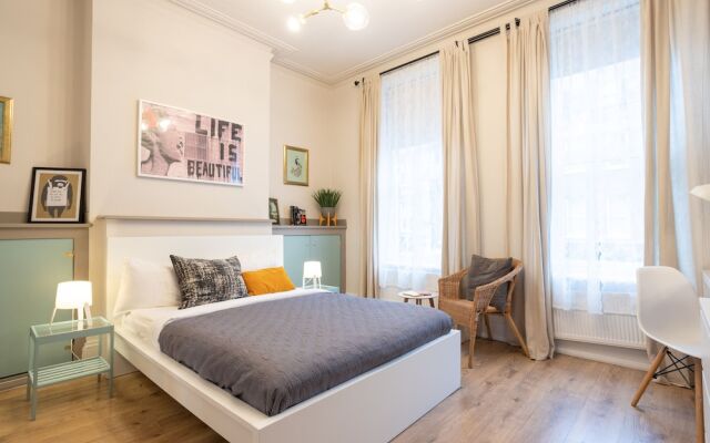 Хостел Bloomsbury Rooms with Shared Bathrooms вид на фасад