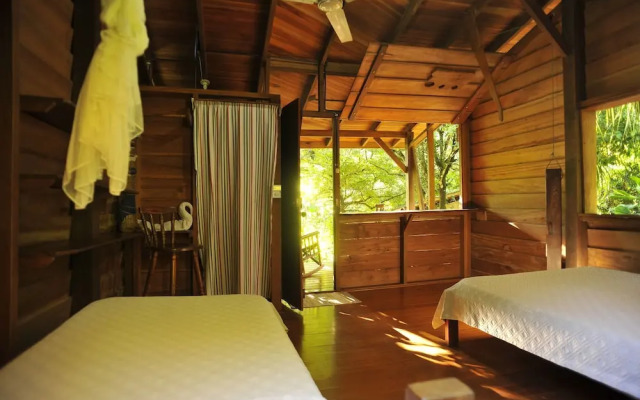 Suital Lodge