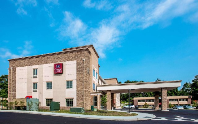 Comfort Suites Fishkill near Interstate 84 in Fishkill, United States of America from 163$, photos, reviews - zenhotels.com hotel front