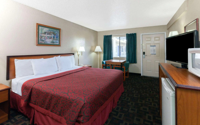 Days Inn Oklahoma City West