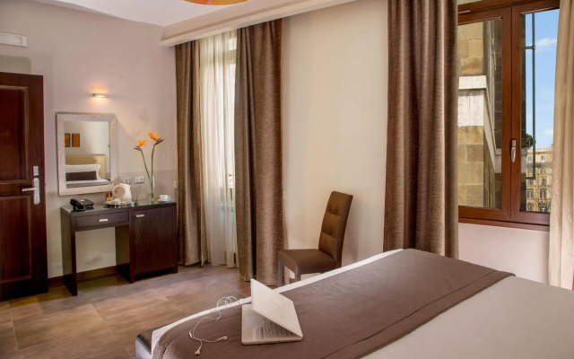 Отель Basilio 55 Rome