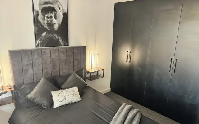 Luxury Flat in Uxbridge