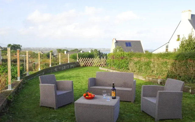 Cottage by Goelo Coast With Sea Views