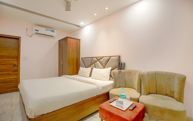 Fabhotel Stevia
