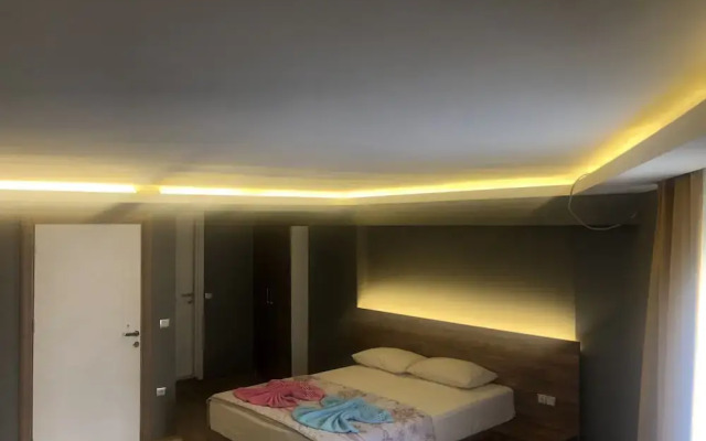 H&M Residence