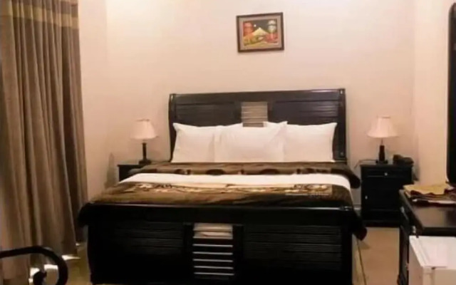 Millat Hotel
