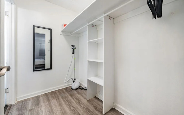 425 4th Ave N