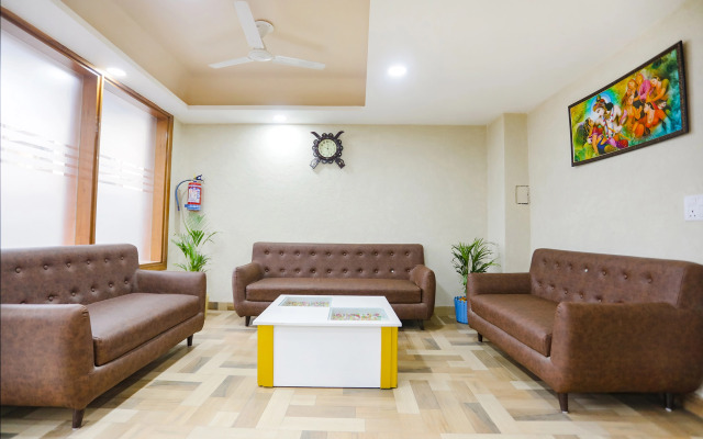 FabHotel Diamond