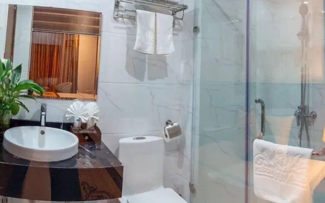 A25 Premium Hotel - Bai Chay Ha Long