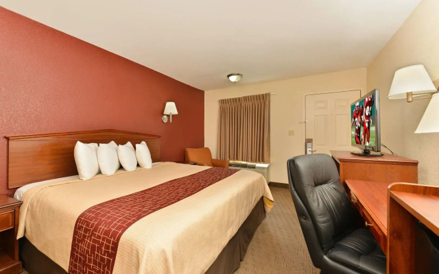 Red Roof Inn Dalton
