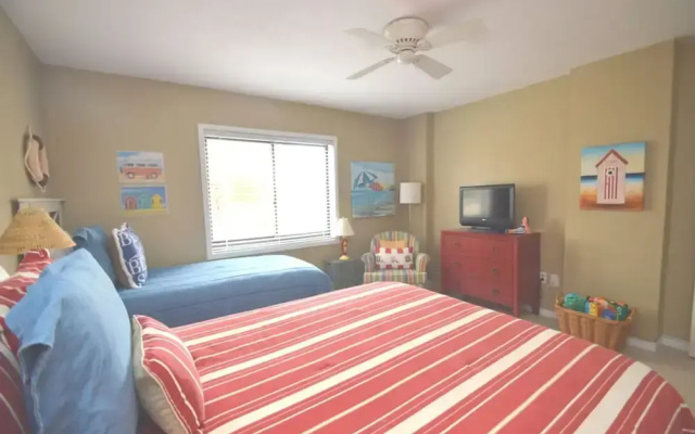 Perdido Quay 203 by Bender Vacation Rentals