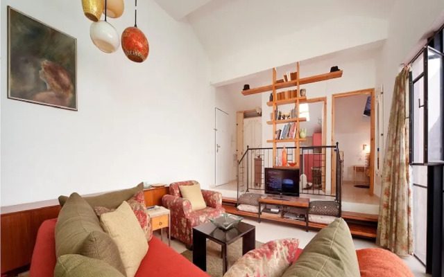 MAMAD - Charming Sunny Haven with Balcony by Sea N Rent
