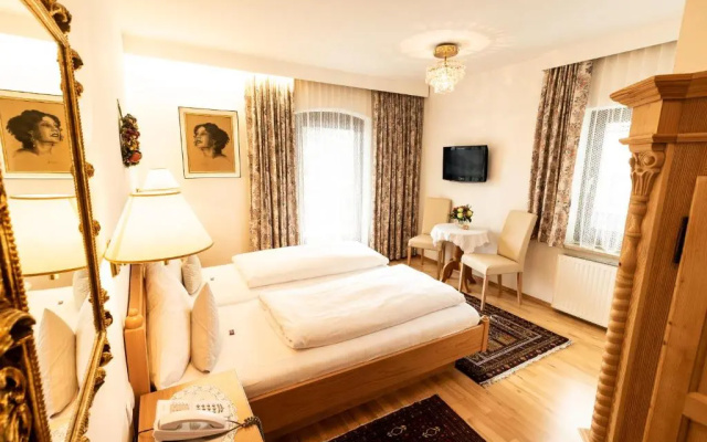 Hotel Helga