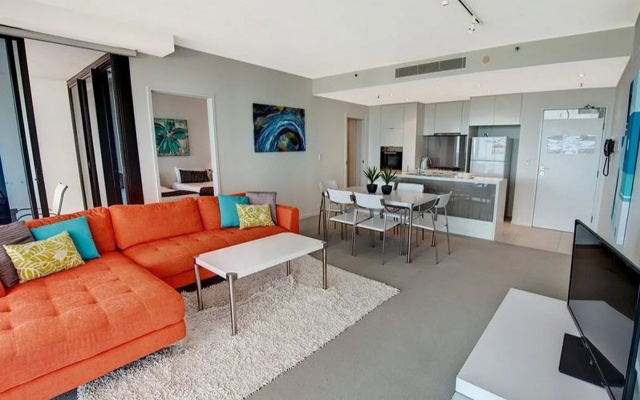 Ultra Broadbeach