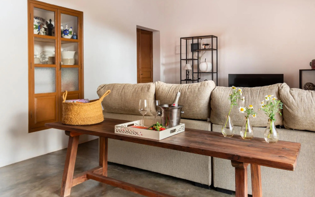 New! Villa Can Cova Camp