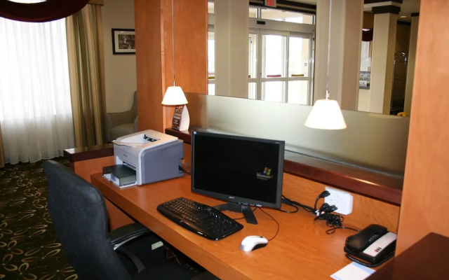 Fairfield Inn & Suites Sudbury