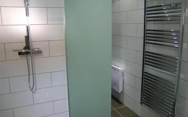 Gîte Urçay, 6 pièces, 8 personnes - FR-1-489-128