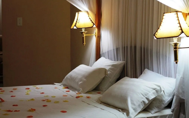 Sunny Golf Hotel