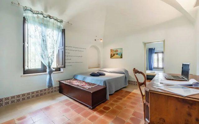Nella Apartment With Pool