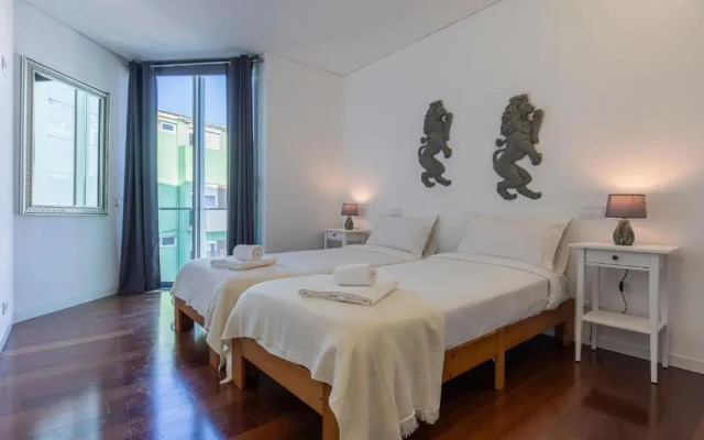 Touch of Class 2BDR Apartment by LovelyStay