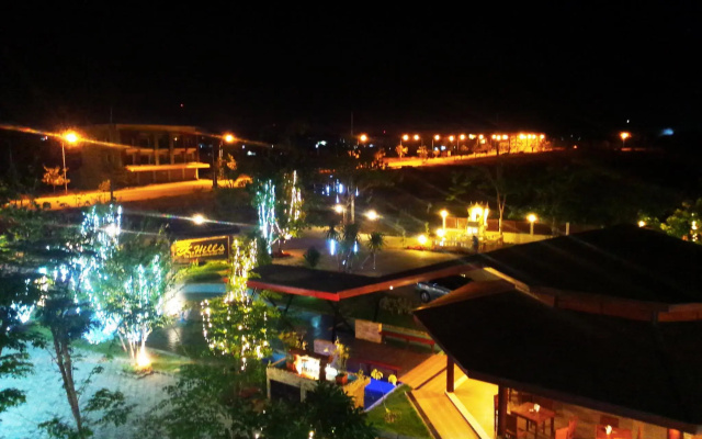 CK. Hills Hotel-Mae Sot